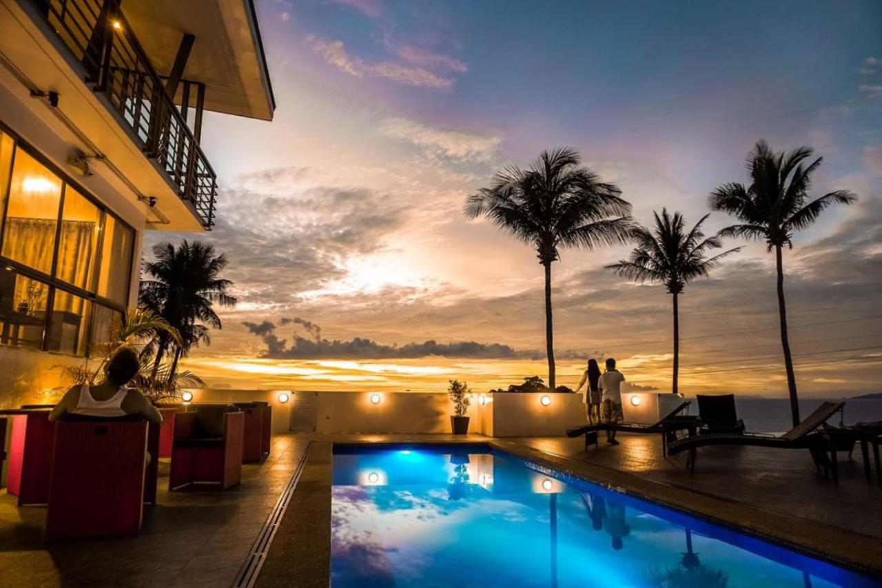 Av Suites Puerto Galera Luaran gambar