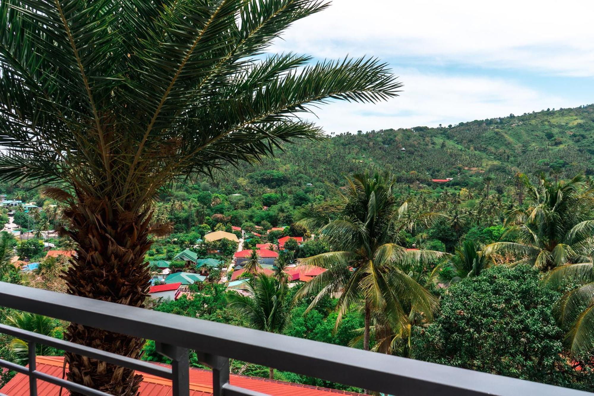 Av Suites Puerto Galera Luaran gambar