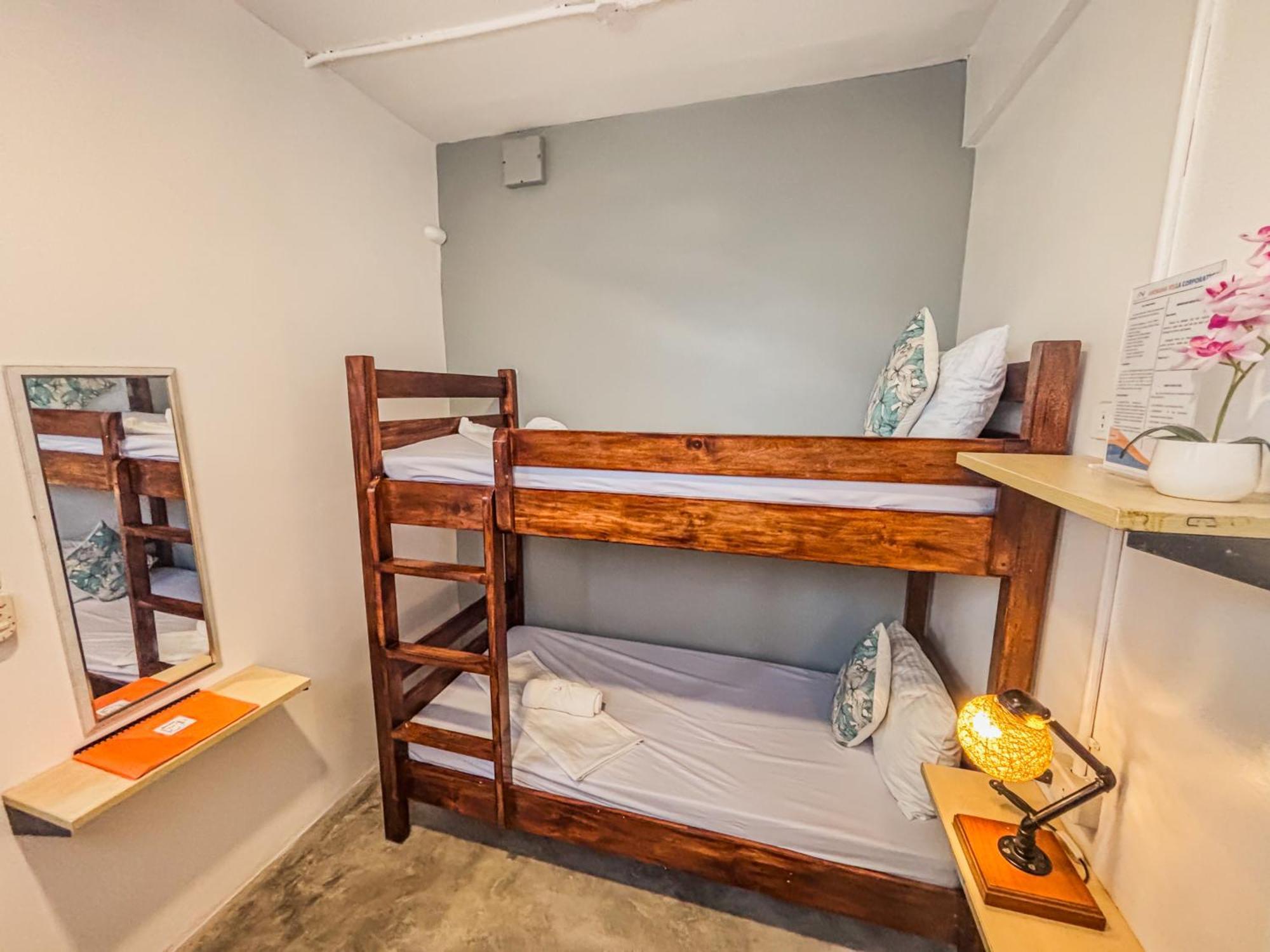 Av Suites Puerto Galera Luaran gambar