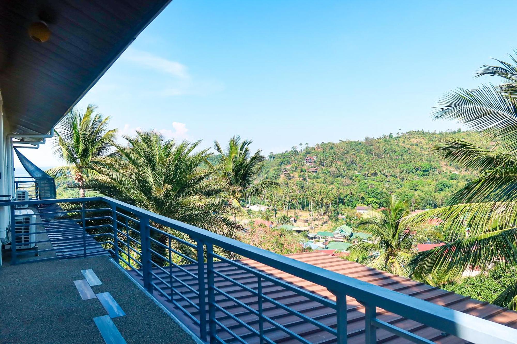 Av Suites Puerto Galera Luaran gambar